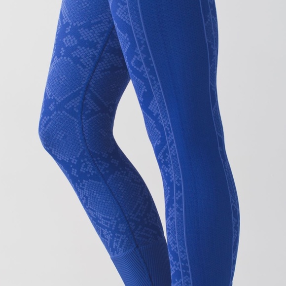 Lululemon Ebb to Street Pant Sapphire Blue - Picture 3 of 8